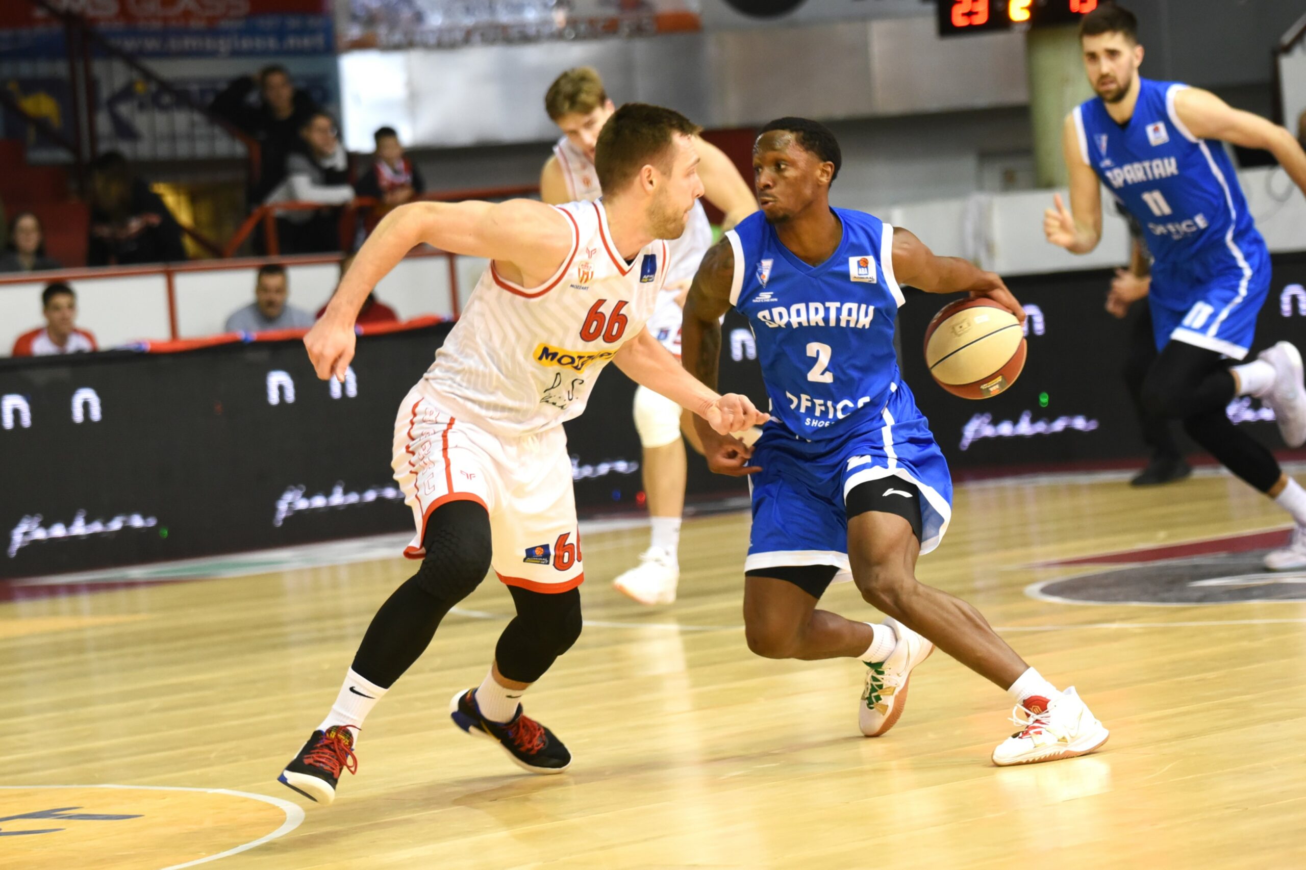 20241222165358_DRL_8705