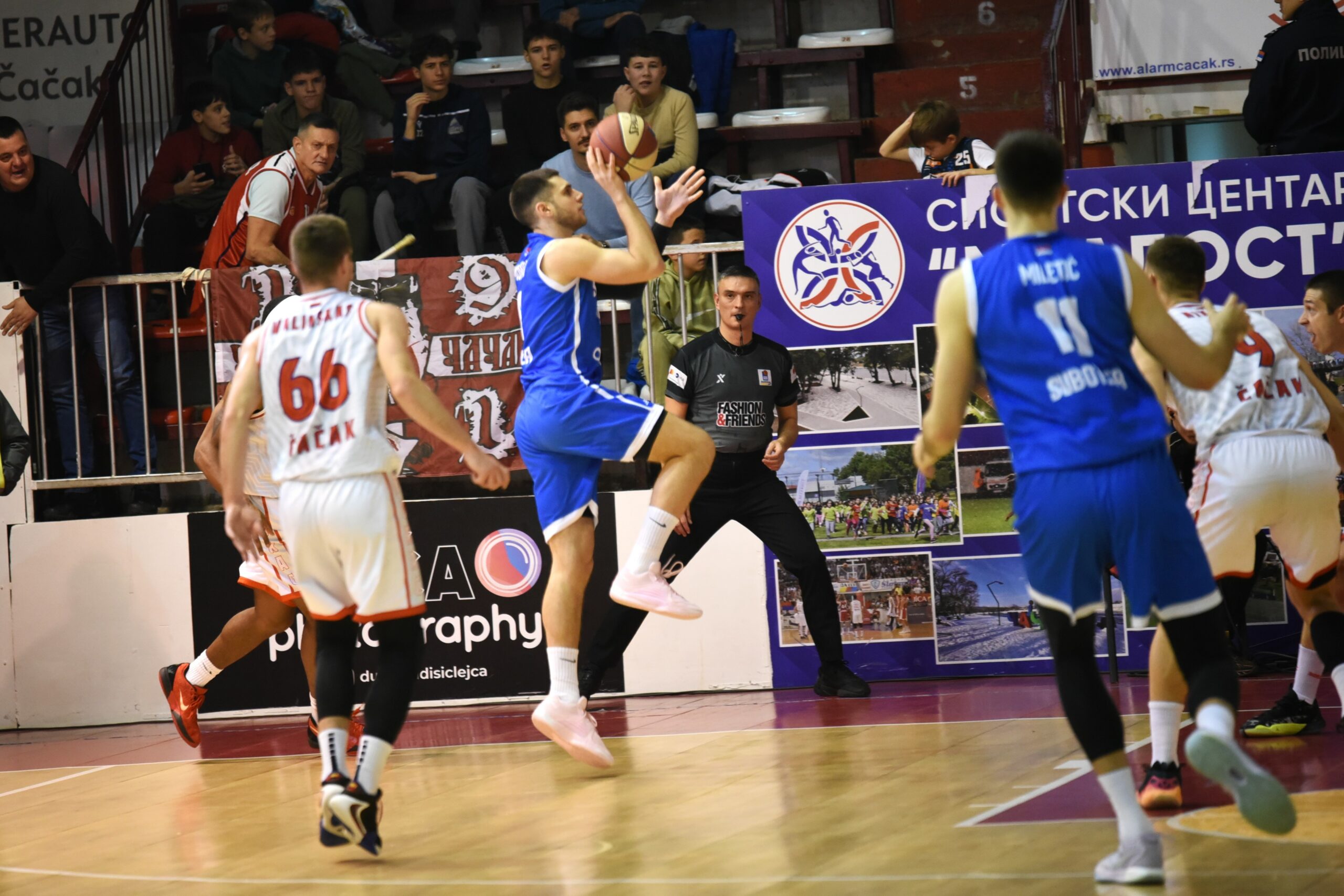 20241222165359_DRL_8696