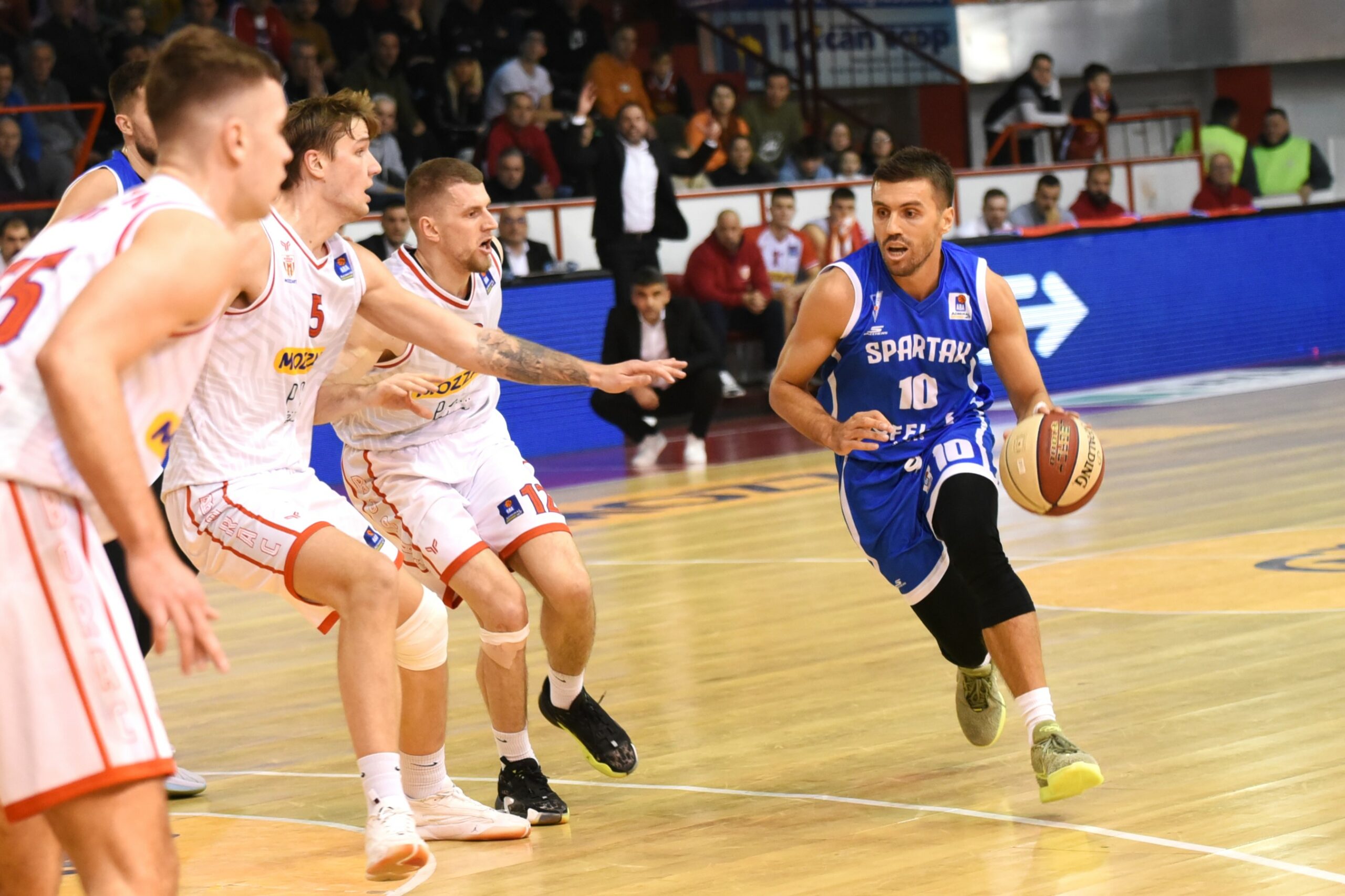 20241222165400_DRL_8715