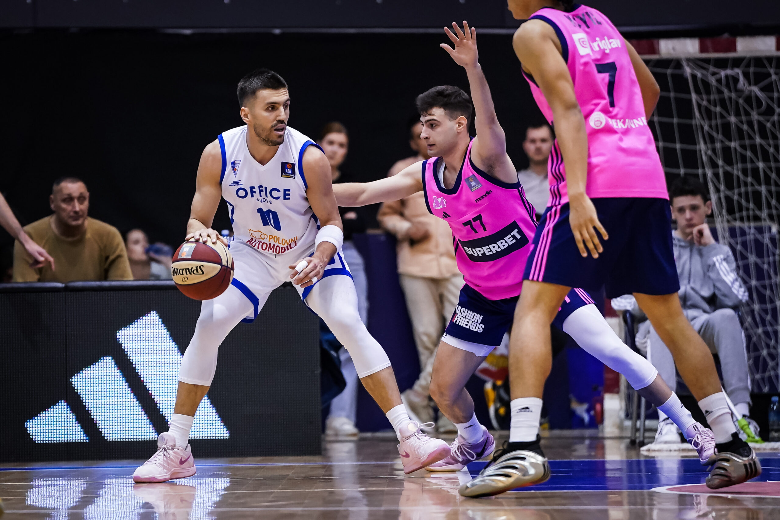 20250415163909_STJ05999