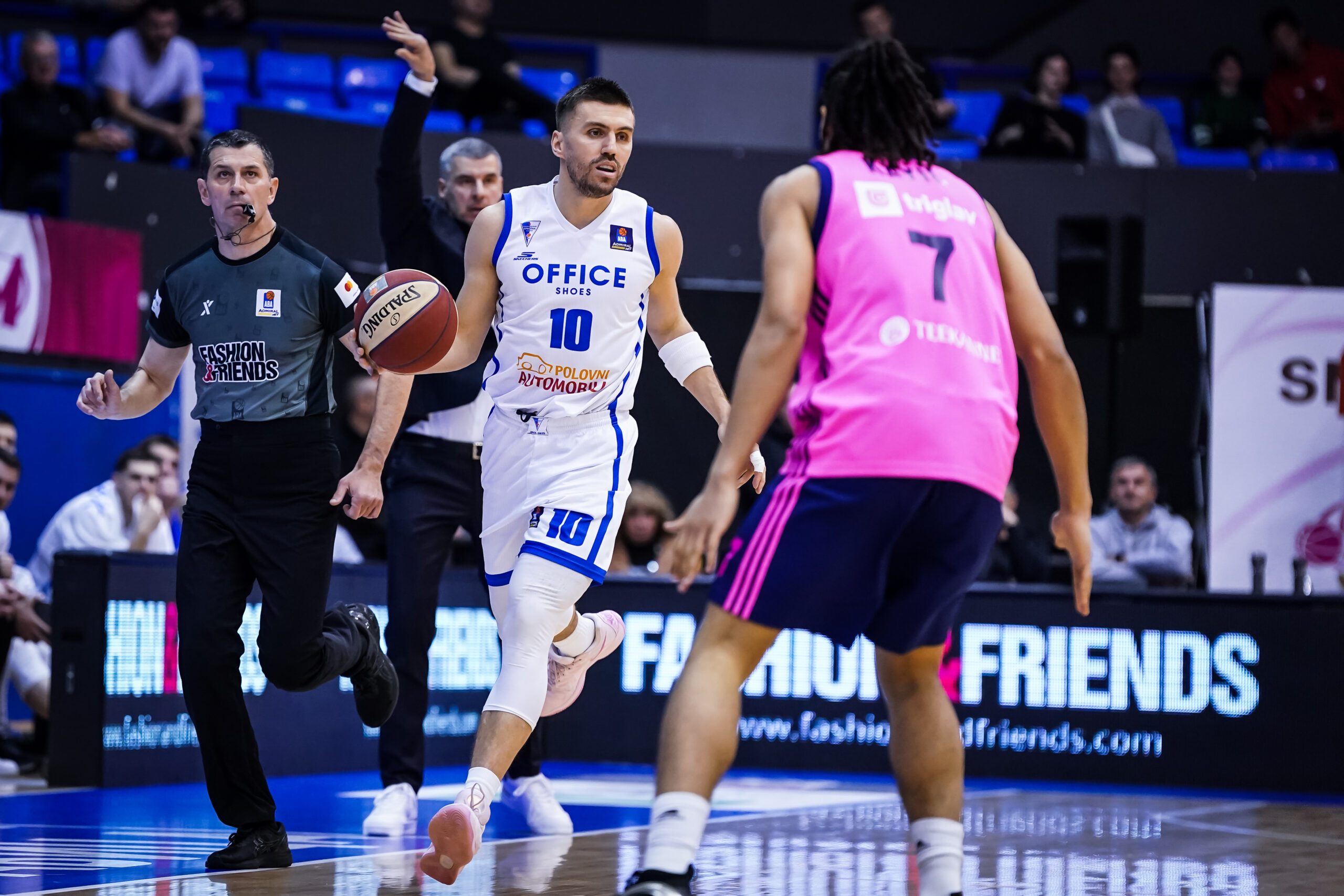 20250415172800_STJ06801